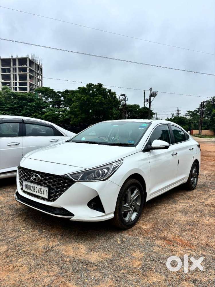 Hyundai Verna 1.5 Mpi Mt Sx (o), 2021, Petrol
