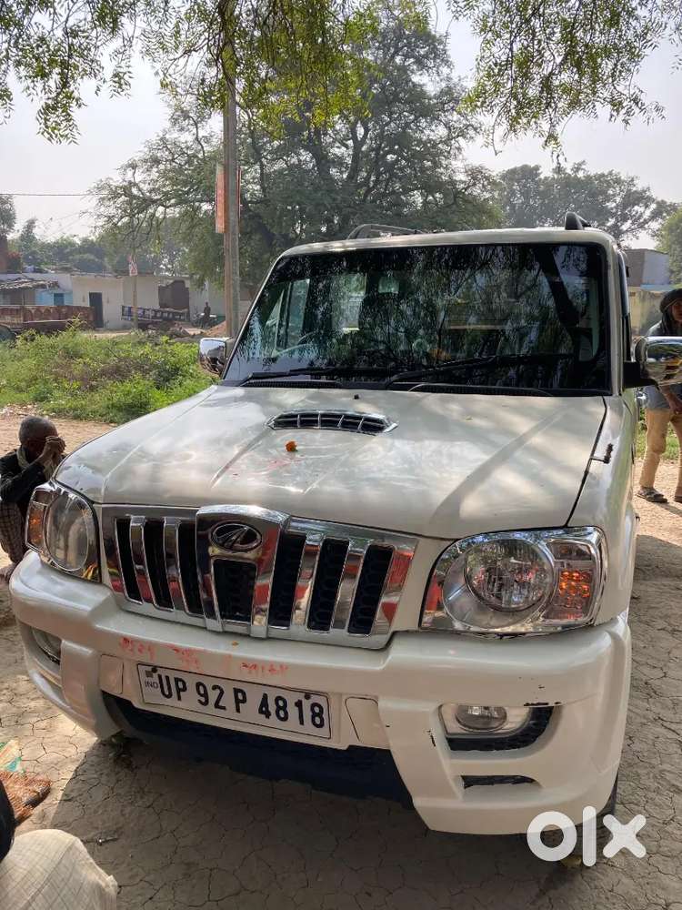 Mahindra Scorpio Classic Diesel Mt 2013