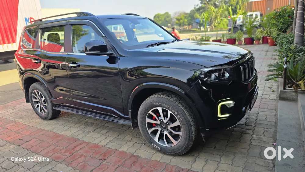 Mahindra Scorpio-n 2023 Diesel 98000 Km Driven