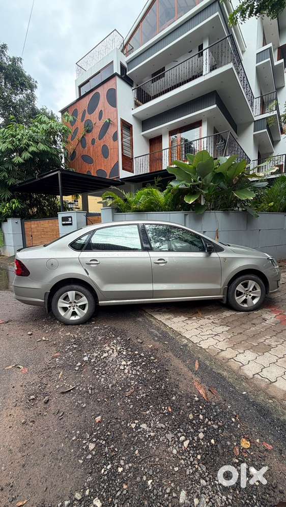 For Sale – 2017 Skoda Rapid Style+ Automatic (top Variant Diesel)