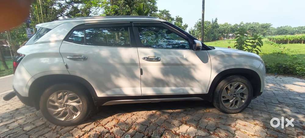 Maruti Suzuki Swift Vxi Abs Bsiv, 2022, Petrol