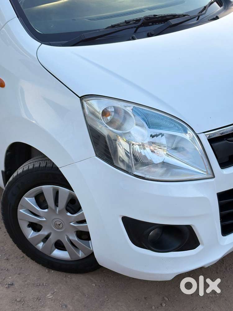 Maruti Suzuki Wagon R Vxi Plus Optional, 2016, Petrol