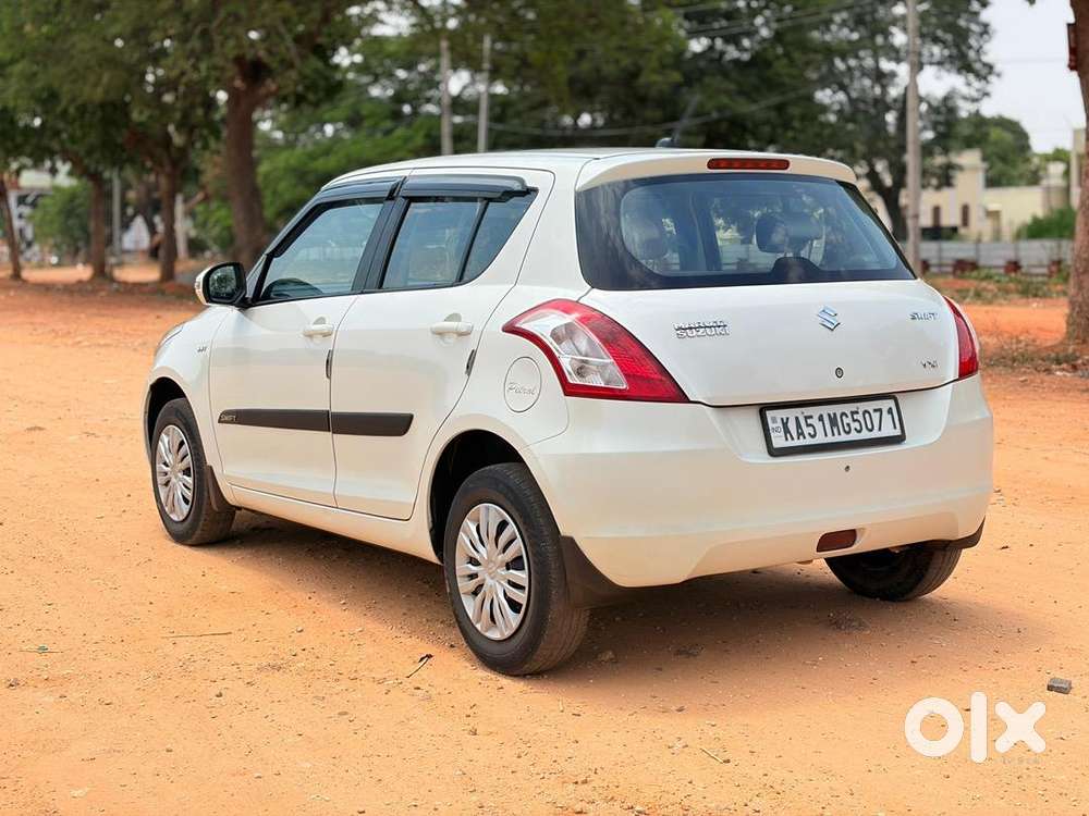 Maruti Suzuki Swift 2015 Petrol 910000 Km Driven