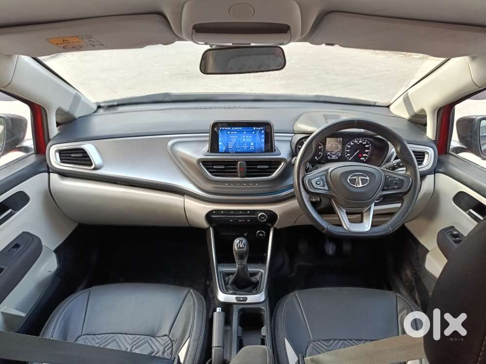 Tata Altroz Xz, 2023, Petrol