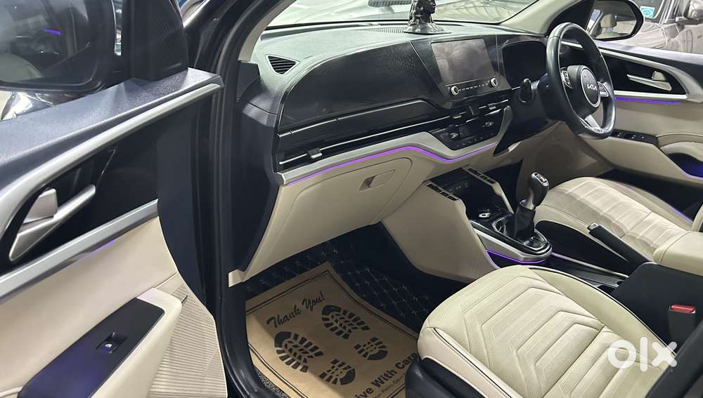 Kia Carens 1.5 Luxury Plus Turbo 7 Str, 2022, Petrol