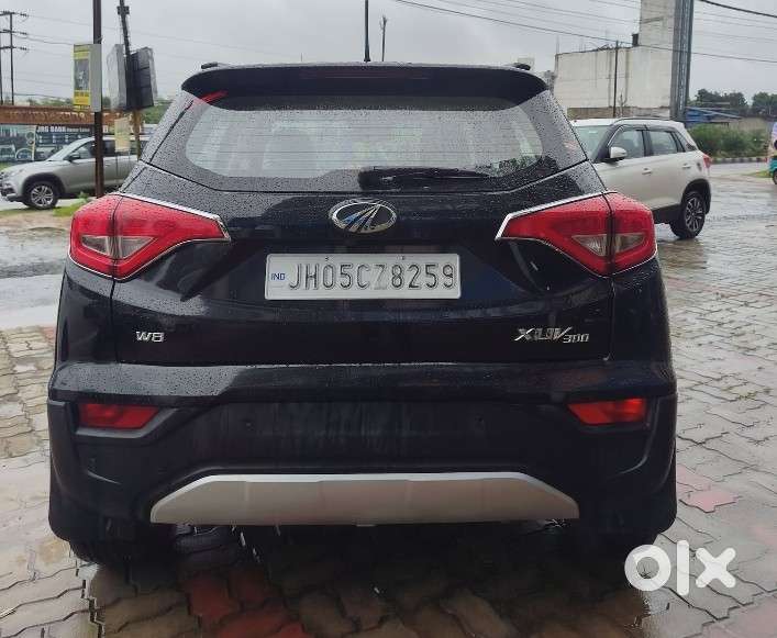 Mahindra Xuv300 W8 Option Diesel, 2021, Diesel