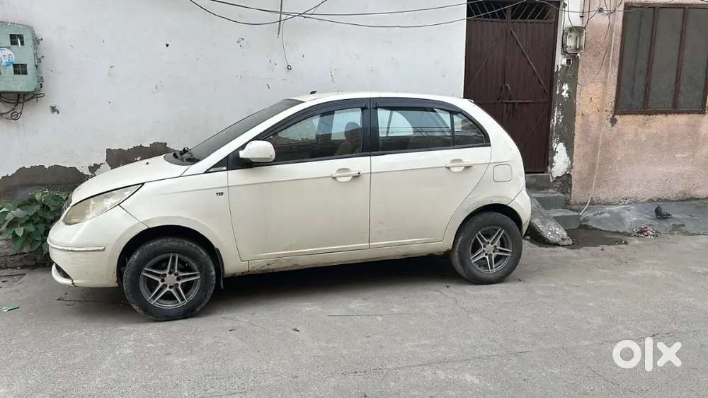 Tata Vista  Aloy Wheel Engine Gear Ok Insurance Pollution Fill Ok Car