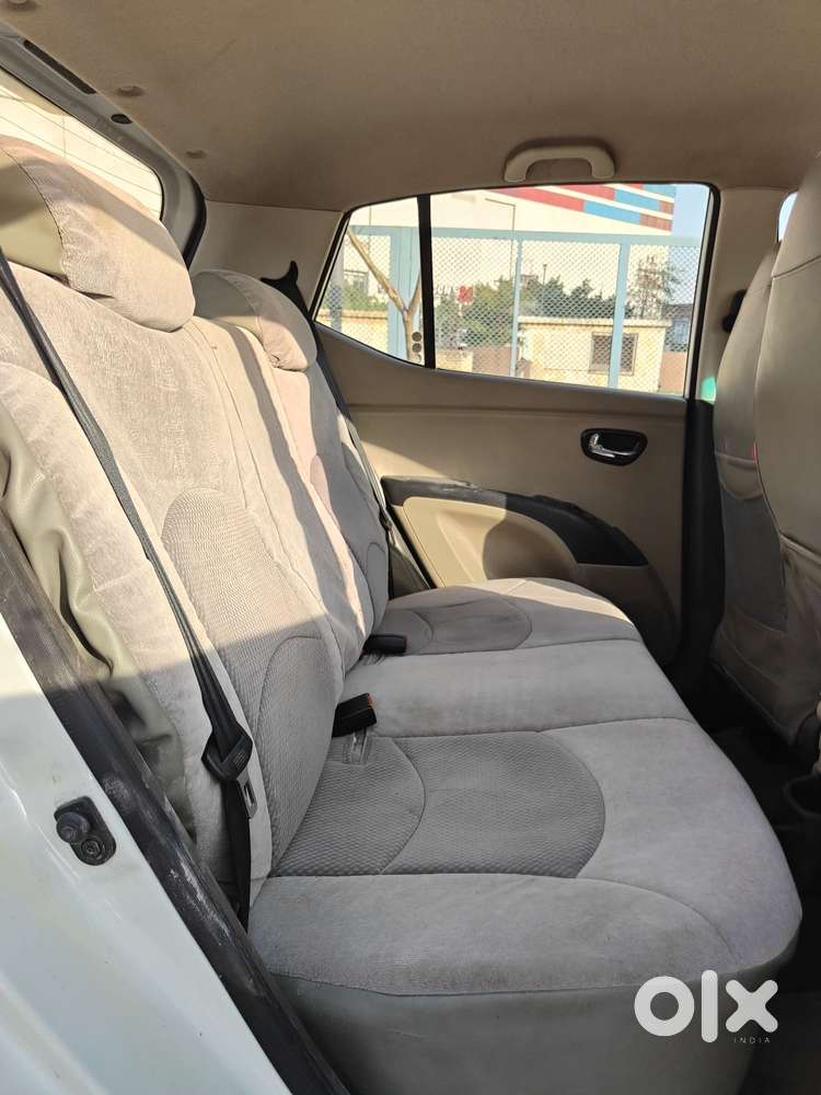 Hyundai I10 Sportz, 2013, Petrol