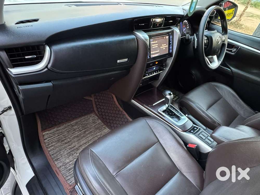 Toyota Fortuner 3.0 4x2 Automatic, 2020, Diesel