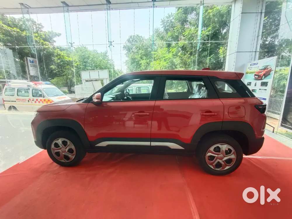 A New Model Maruti Brezza 1.5 Vxi Type