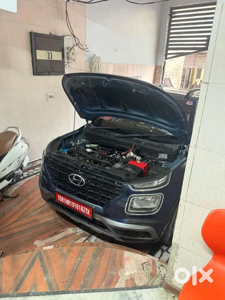 Hyundai Venue 2020 Cng+patrol