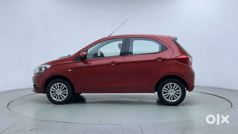 Tata Tiago 1.2 Revotron Xt, 2016, Petrol