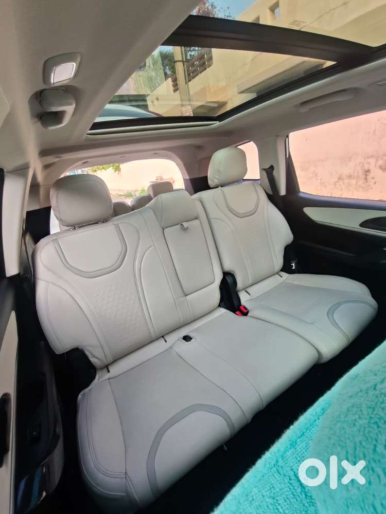 Mahindra Xuv700 2.2 Ax 5 Diesel Mt 7 Str, 2022, Diesel