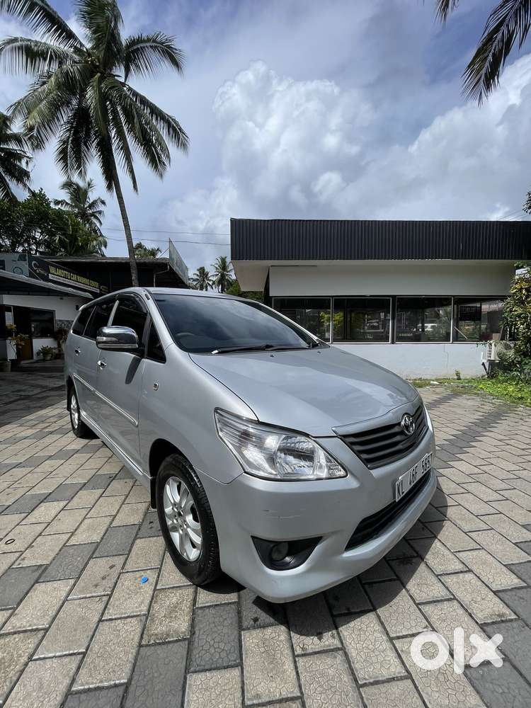 Toyota Innova 2.5 G (diesel) 7 Seater, 2012, Diesel