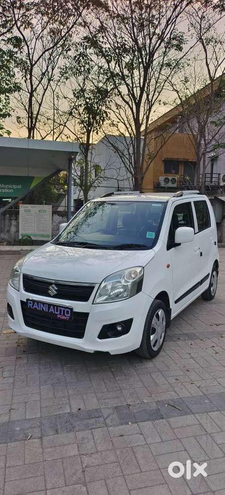 Maruti Suzuki Wagon R 1.0 2015-2019 Vxi Amt, 2015, Petrol