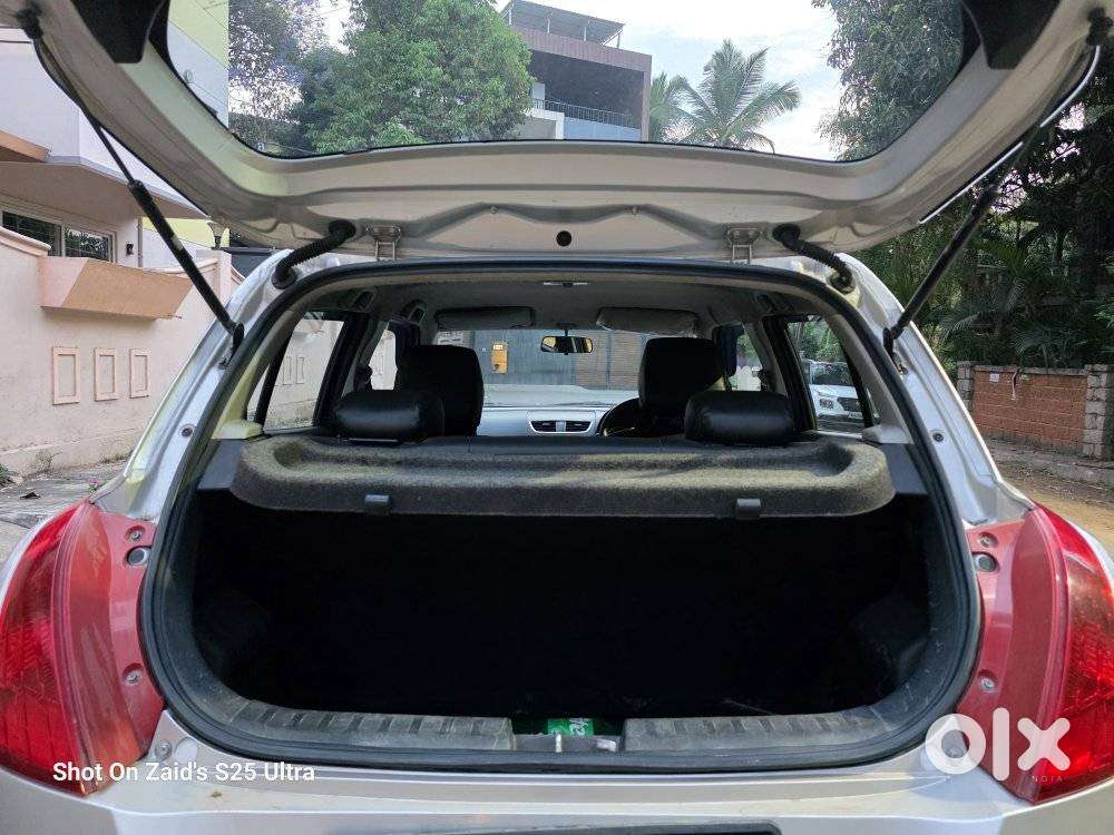 Maruti Suzuki Swift Vxi, 2014, Petrol