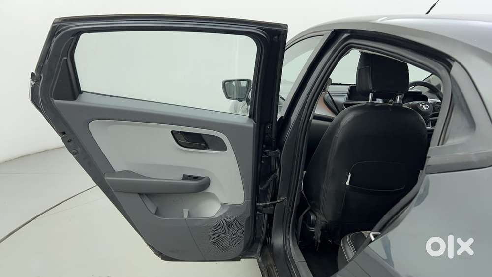 Tata Altroz 1.2 Xt, 2020, Petrol