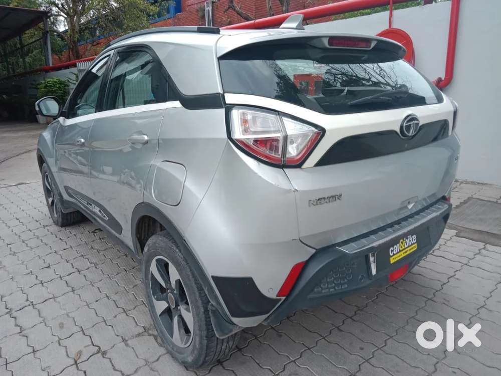 Tata Nexon 1.2 Revotron Xz Plus, 2018, Petrol