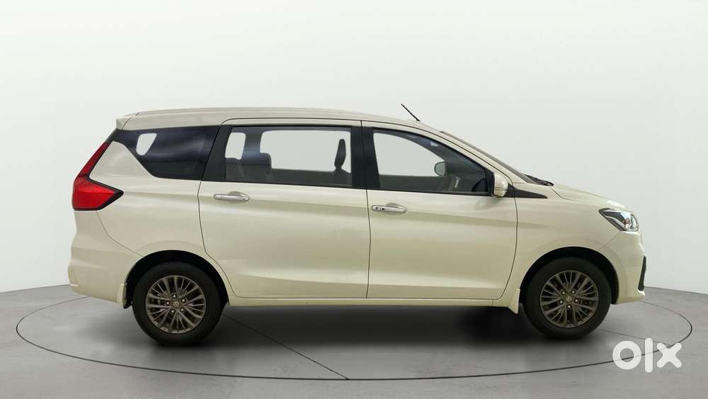 Maruti Suzuki Ertiga Zxi At Petrol, 2020, Petrol