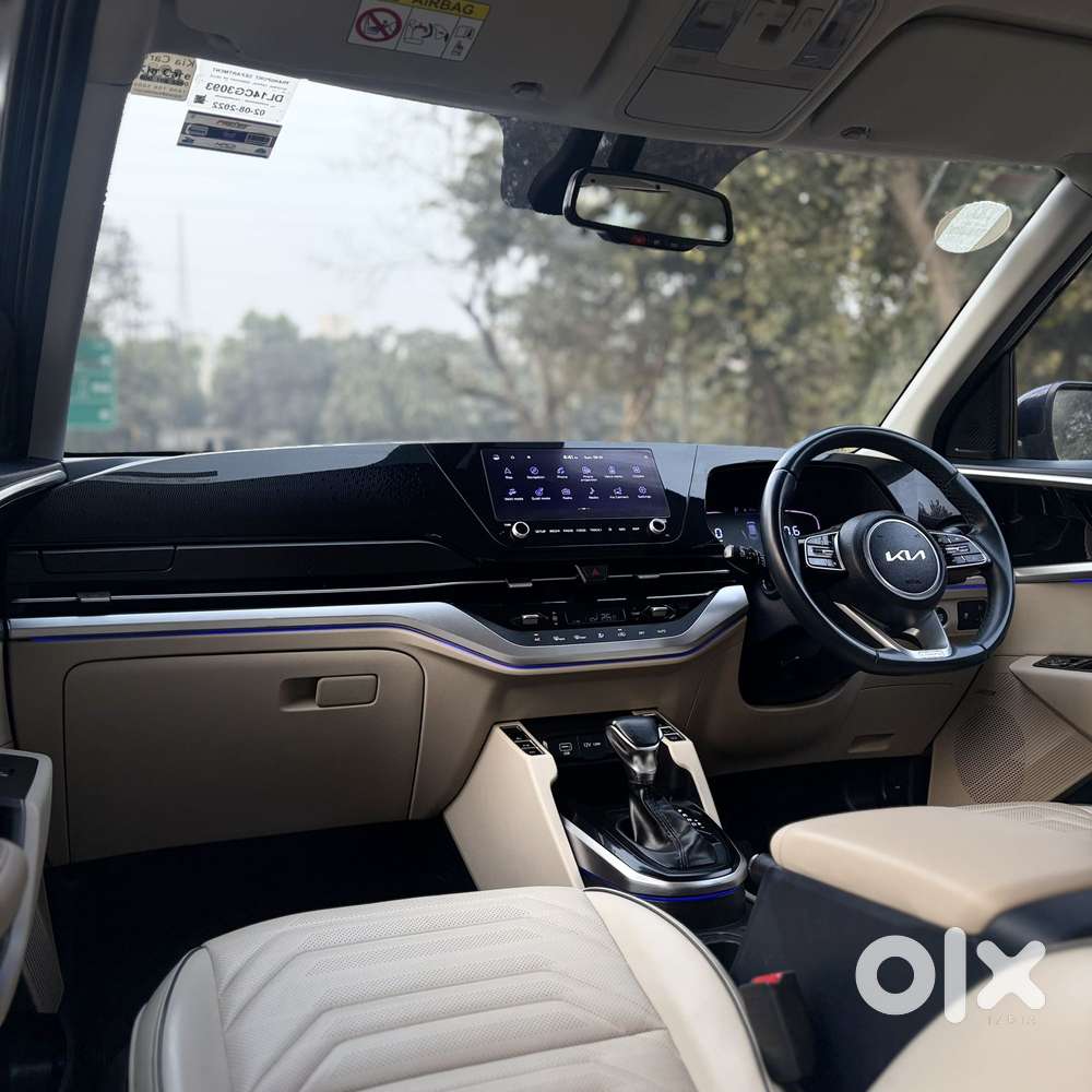 Kia Carens 1.4 Luxury Plus Dct 7 Str, 2022, Petrol