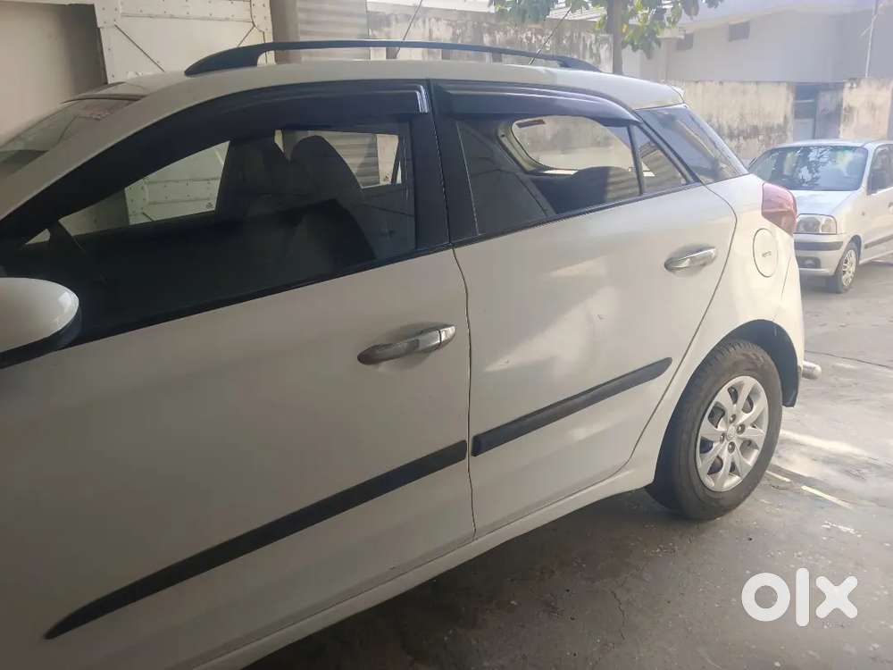 Hyundai I20 2018 Petrol 73000 Km Driven