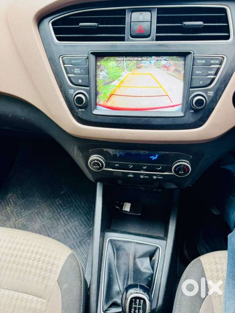 Hyundai Elite I20 Asta (o) 1.2 Mt, 2019, Petrol