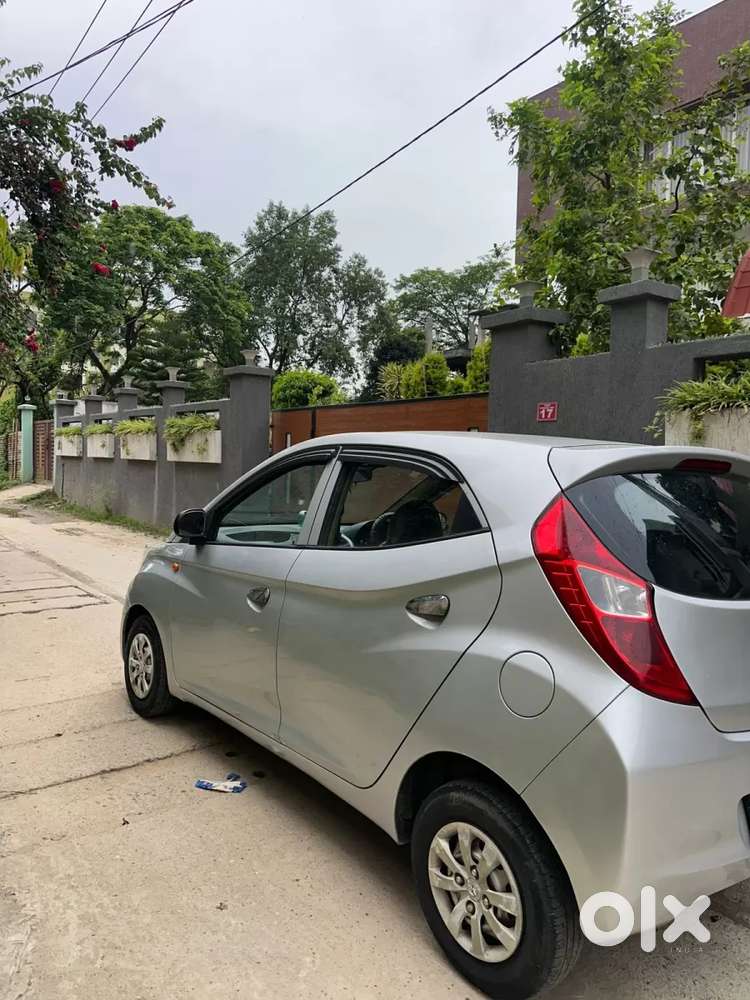 Hyundai Eon Era +, 2017, Petrol