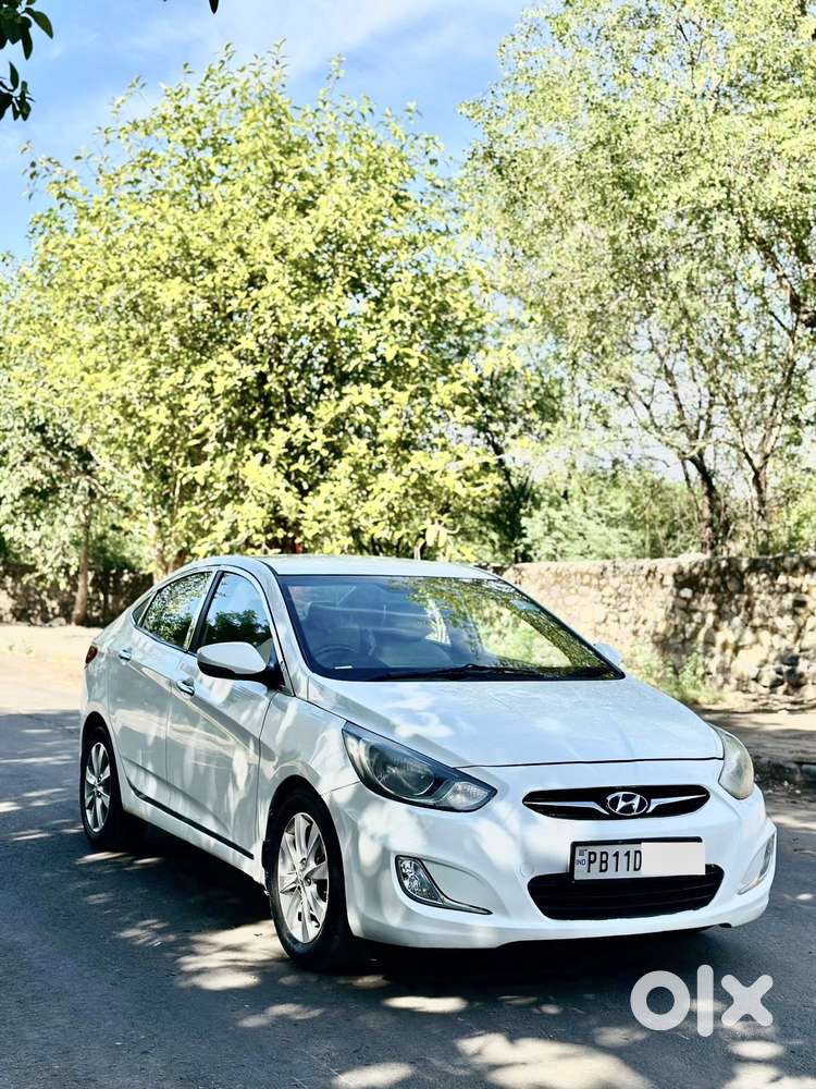 Hyundai Verna 1.6 Sx (o) Crdi, 2012, Diesel