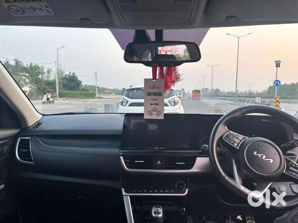 Kia Seltos 2023 Petrol 33000