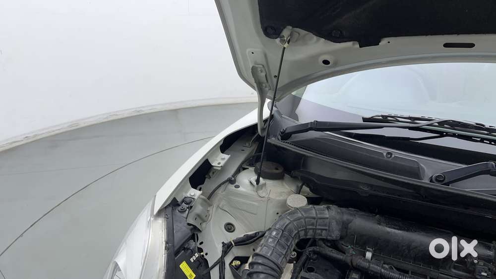 Maruti Suzuki Dzire 1.2 Vxi, 2023, Petrol