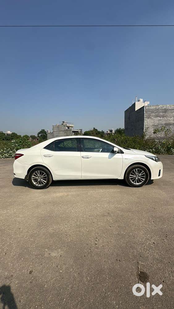 Toyota Corolla Altis Vl At, 2014, Petrol