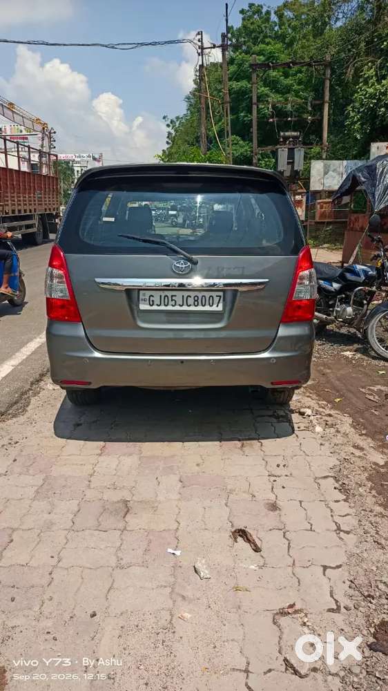 Toyota Innova 2.0 Vx 2012