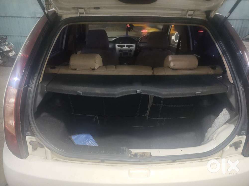 Tata Indica Vista 2008-2013 Aura Plus 1.3 Quadrajet, 2012, Diesel