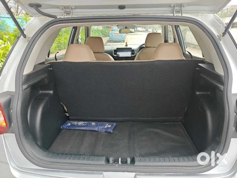 Hyundai Venue E 1.2 Petrol, 2019, Petrol