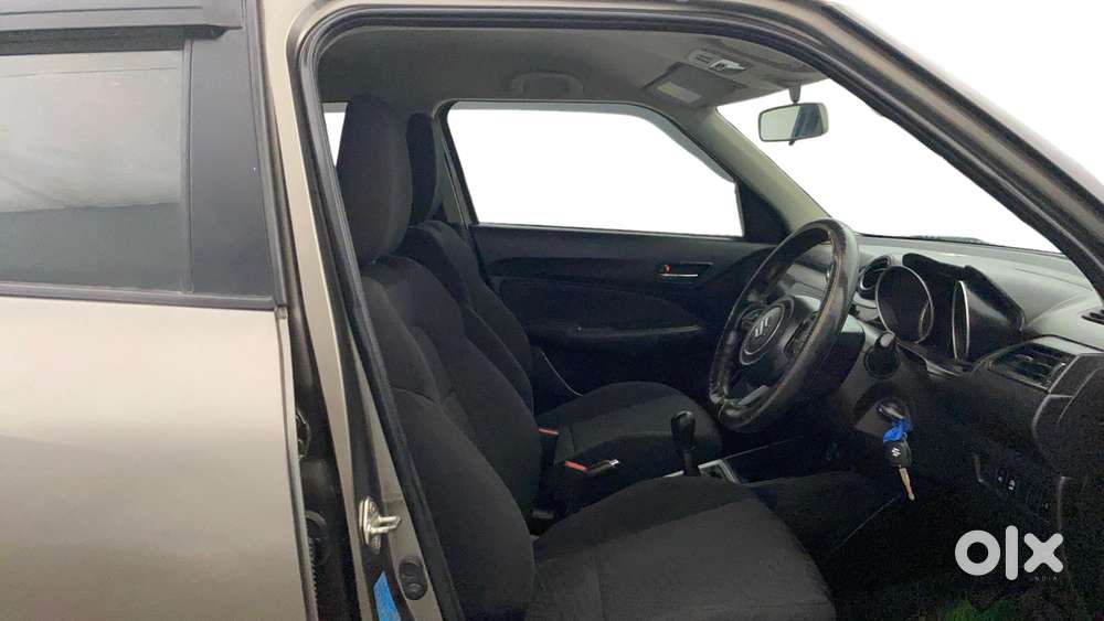 Maruti Suzuki Swift Vxi, 2021, Petrol