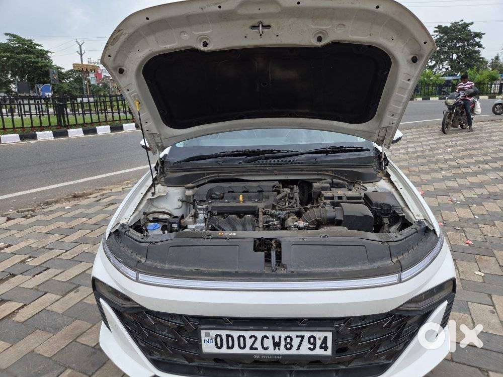 Hyundai Verna 1.5 Mpi Mt Sx (o), 2025, Petrol