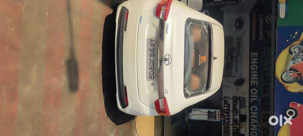 Tata Tigor 2017 Petrol