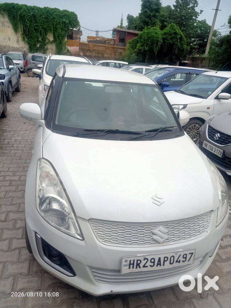 Maruti Suzuki Swift Lxi Optional-o, 2017, Petrol