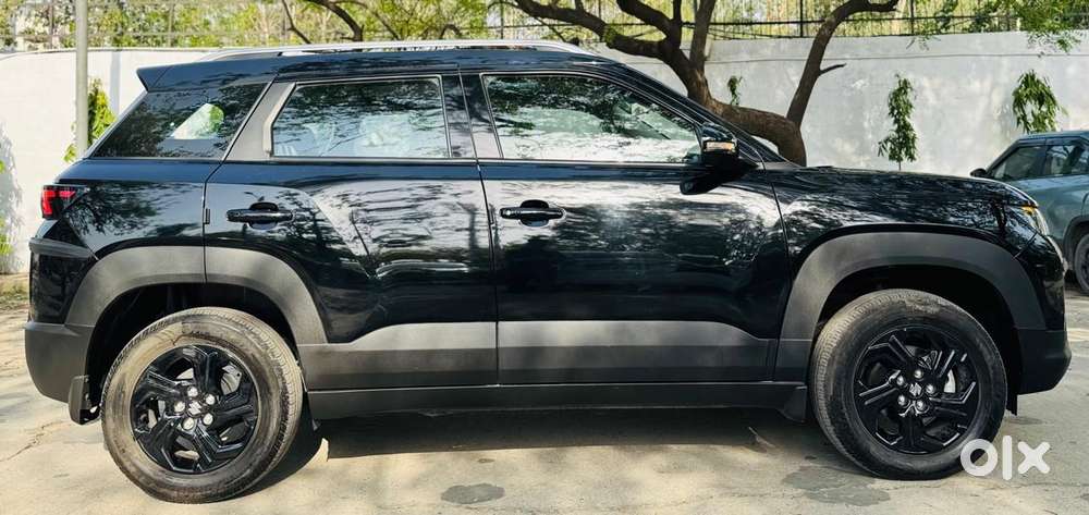 Maruti Suzuki Brezza 1.5 Zxi Plus Smart Hybrid, 2024, Petrol