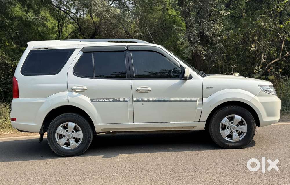 Tata Safari Storme Vx, 2017, Diesel