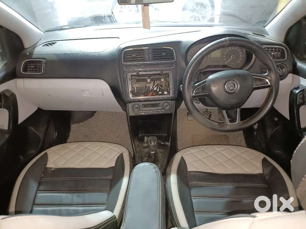 Skoda Rapid 1.6 Tdi 2015