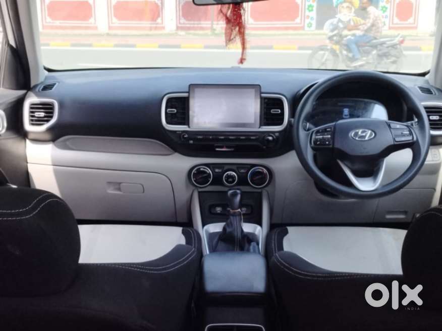Hyundai Venue 1.2 S Plus, 2024, Petrol