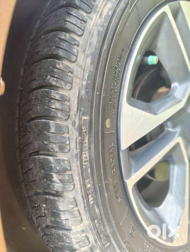 Tata Tiago 1.2 Revotron Xza, 2018, Petrol