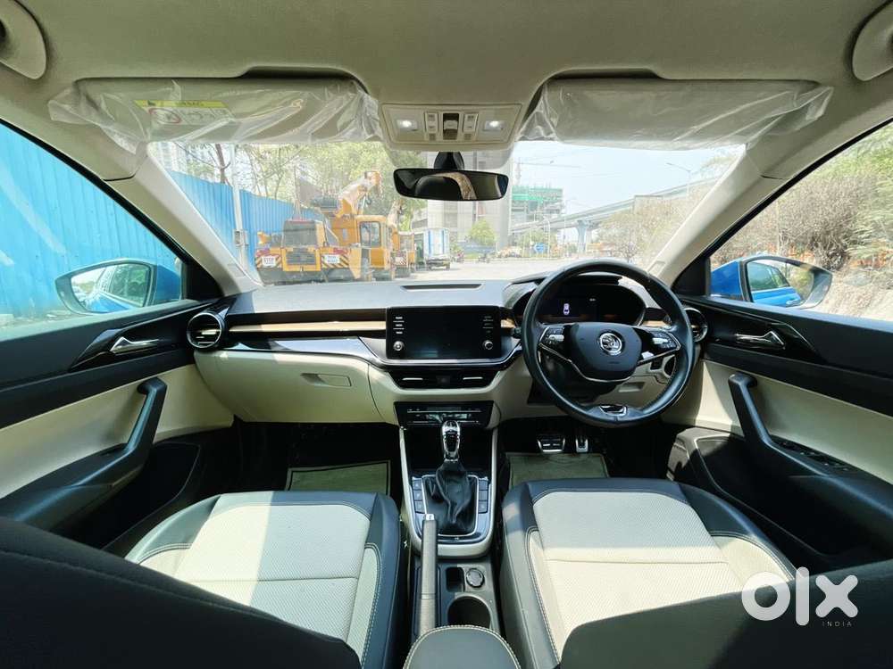 Skoda Slavia Style 1.5 Tsi Dsg Dual Tone, 2022, Petrol