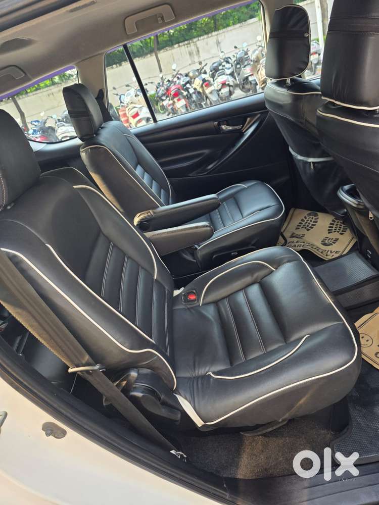 Toyota Innova Crysta 2.4 G Mt, 2019, Diesel