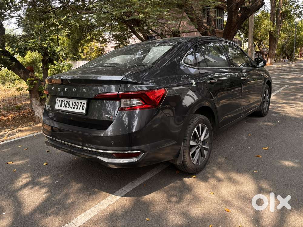 Skoda Slavia 1.5 Tsi Style At, 2023, Petrol