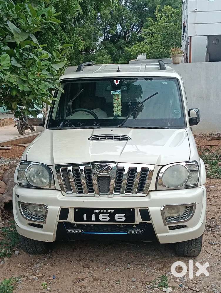 Mahindra Scorpio 2013 2nd Owner