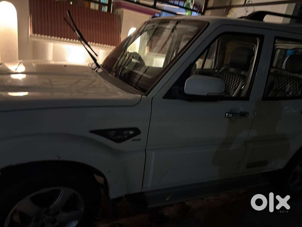 Mahindra Scorpio Diesel Manual 2021