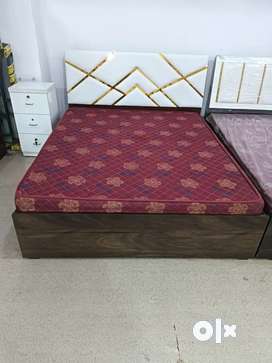 Olx old store double bed