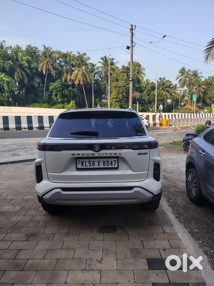 Maruti Suzuki Grand Vitara 1.5 Zeta Smart Hybrid, 2023, Petrol